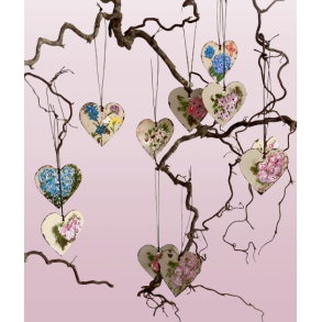 H�ndmalede hjerter til oph�ng