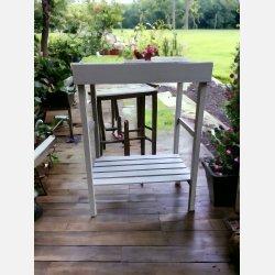 Plantebord i gr� med zink vask