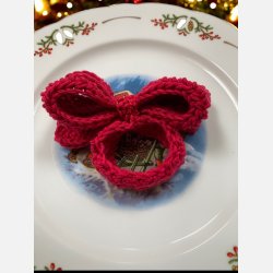 H�klet servietring med sl�jfe