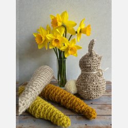 A.H�klet p�skehare, jute/natur