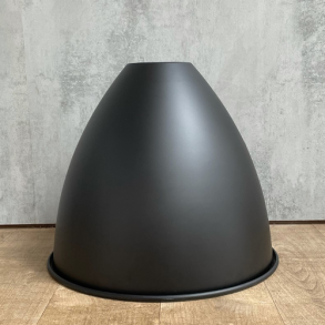 Lampesk�rm i mat sortlakeret metal, 2. sortering