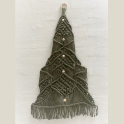 Stort juletr� i olivengr�n