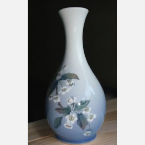 Royal Copenhagen - Vase med �blekvist 863